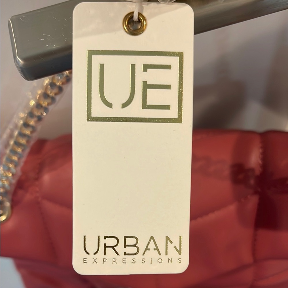 Urban Expressions Quilted Red Shoulder Bag - Picture 2 of 10